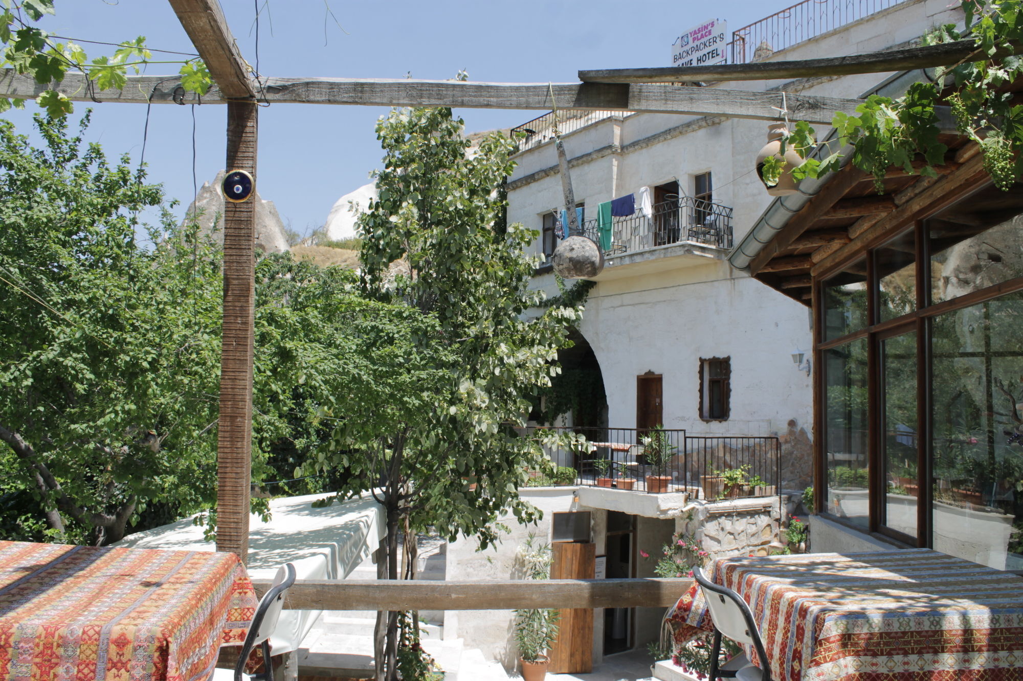 Yasin'S Place Backpackers Cave Hostel 괴레메 외부 사진