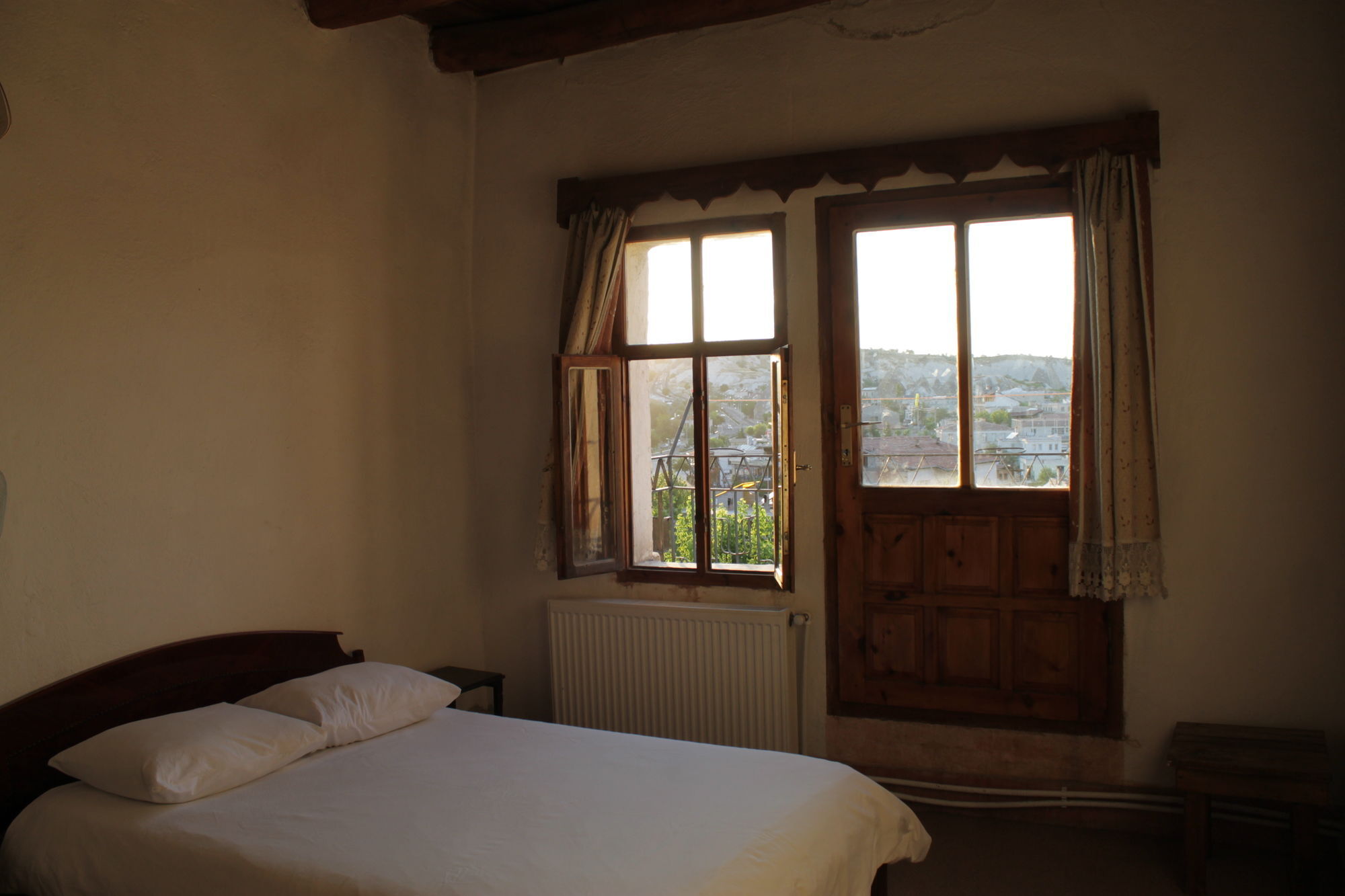 Yasin'S Place Backpackers Cave Hostel 괴레메 외부 사진