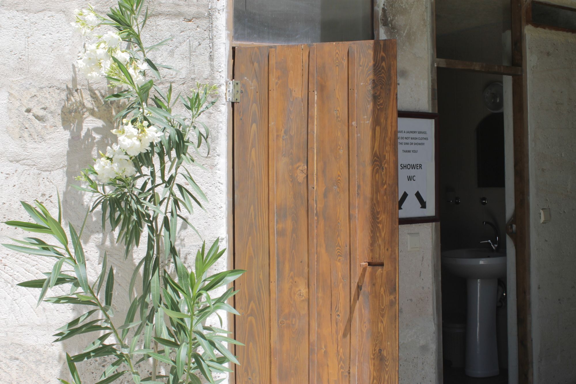 Yasin'S Place Backpackers Cave Hostel 괴레메 외부 사진